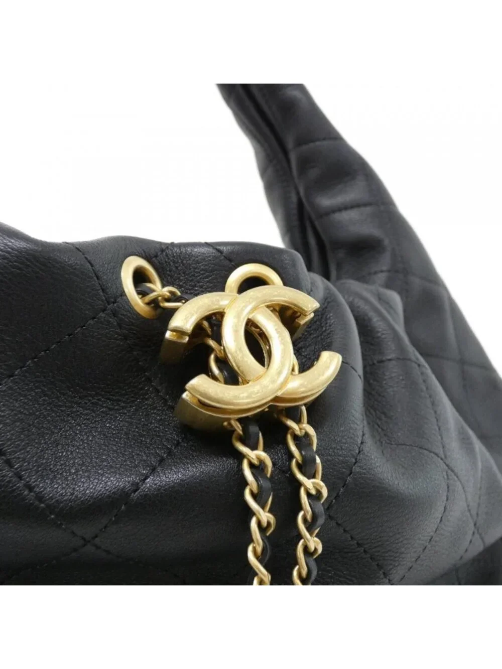 Chanel Shoulder Bag Black
